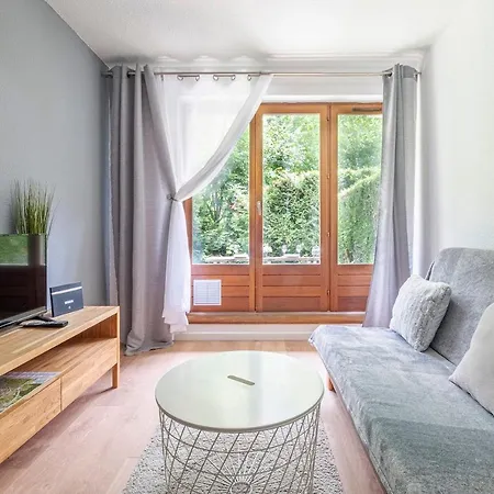 Sapi Happy Sunny Flat With A Garden * Chamonix